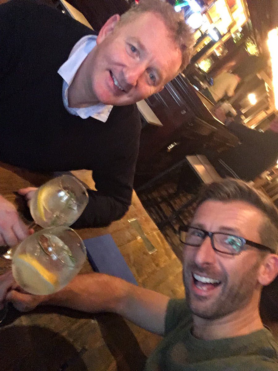 jeremygardiner's tweet photo. A quick G&amp;T before heading home.  @townSQBelfast https://t.co/yZpbgagQjb
