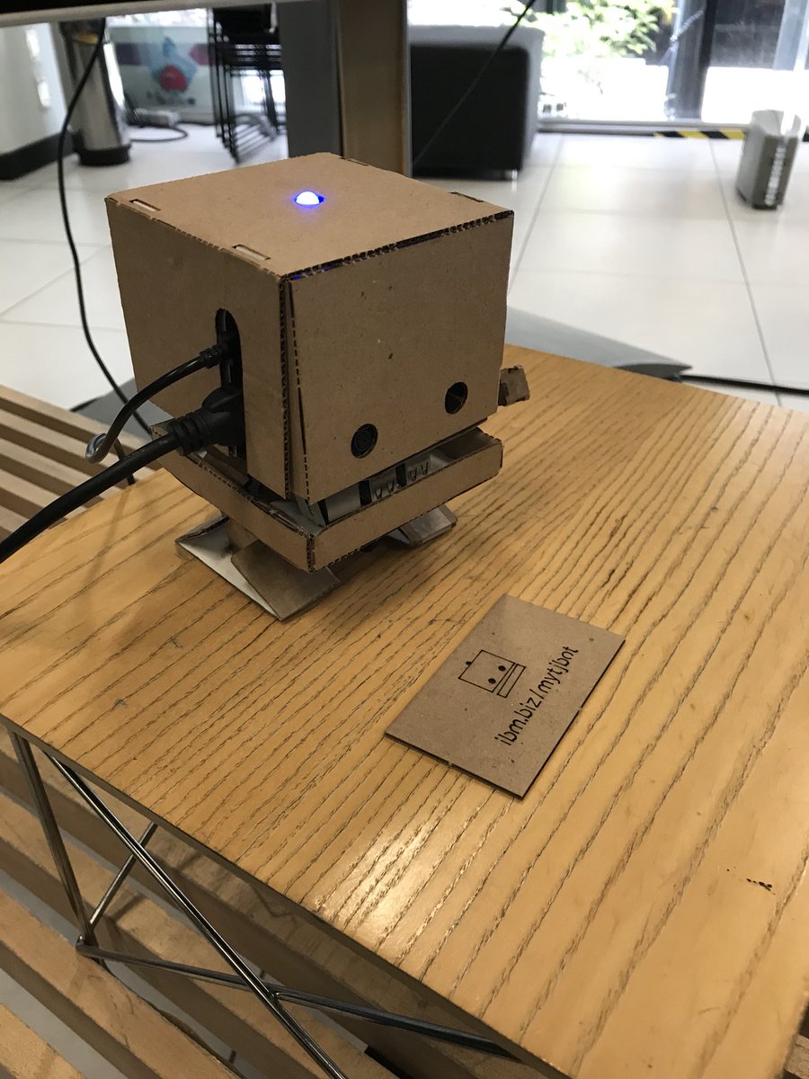 carlossm68's tweet photo. #TJBot it’s alive! #Cognitive #Robot @IBMBluemix @citizenIBM @ibm_mx @IBMWatson #Education https://t.co/5OiB3xUoor