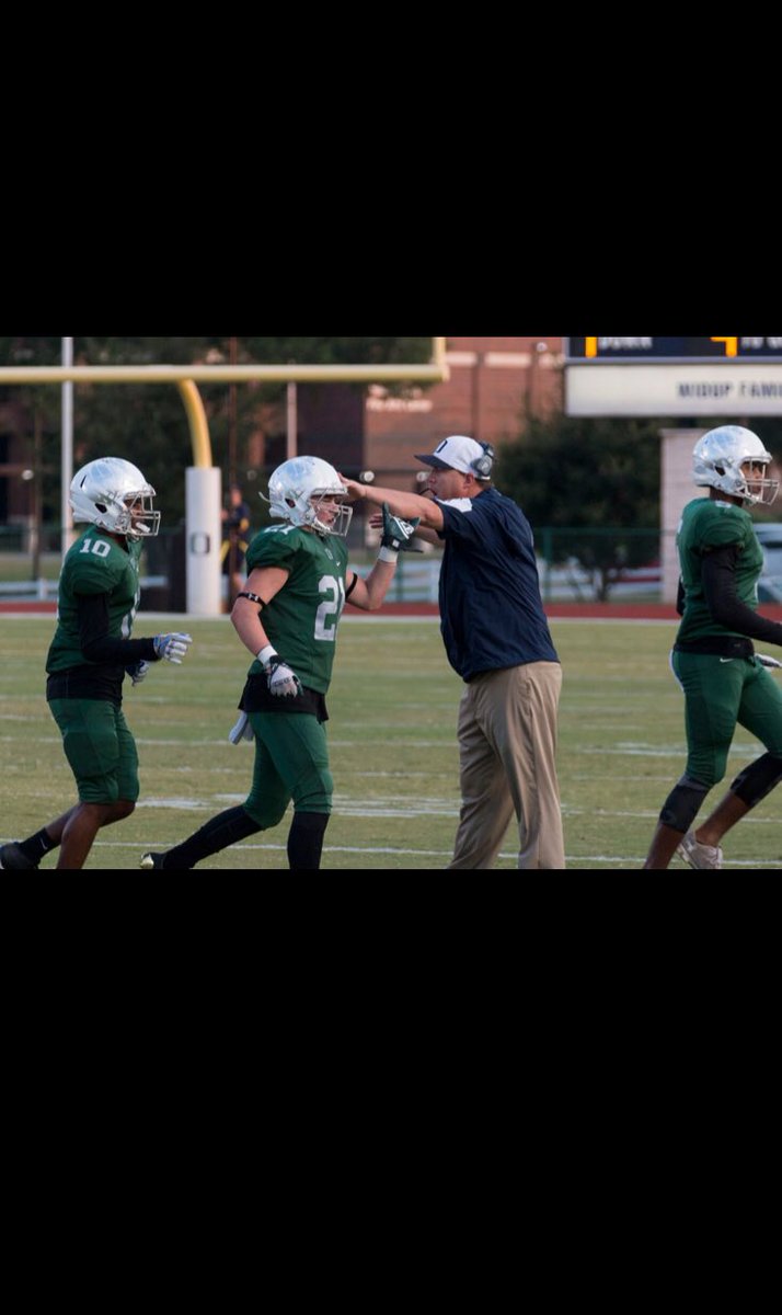 OwlsStudentSec's tweet photo. TVS TONIGHT!!! 7:00 away at tvs, come support and be LOUD🏈🏈 🎉@CoachFarhat https://t.co/vSKbzwNkLP
