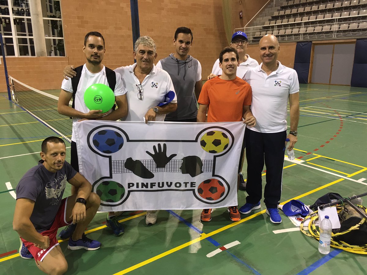 Jav_Fra_Gar's tweet photo. Hermando proyectos e ilusiones @PINFUVOTE muchos años de experiencia #FEADEF @_Profesport_ https://t.co/fki1XQC1xB