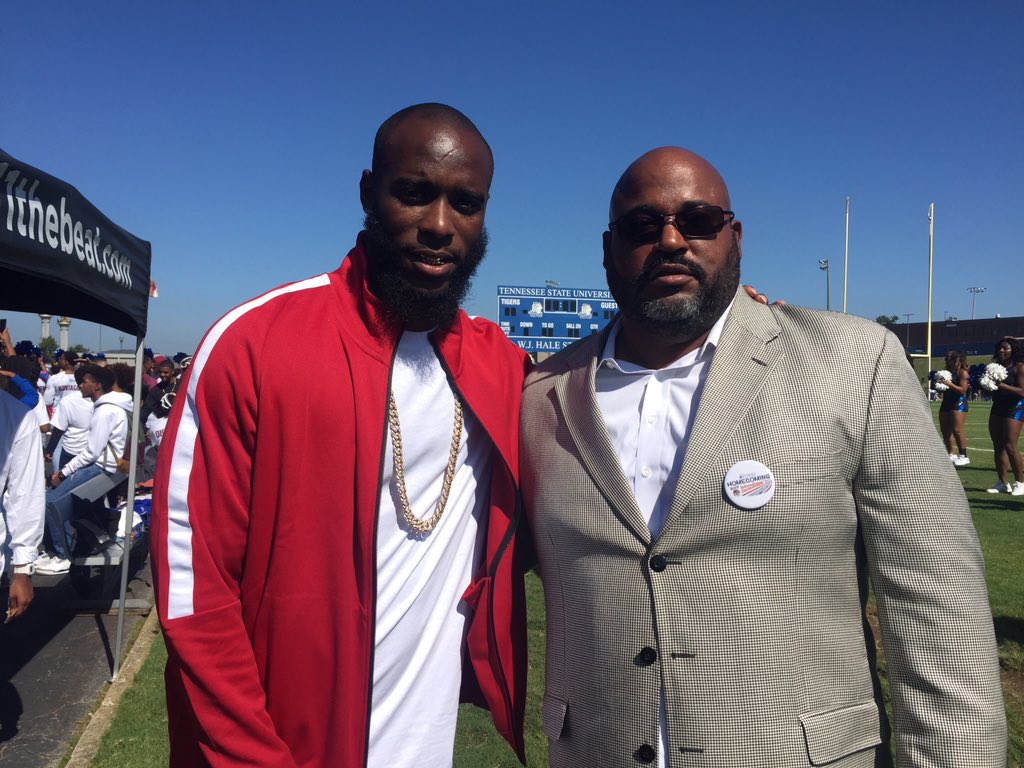 TSU_Tigers's tweet image. DRC and Coach Reed. Homecoming Pep Rally 2017 #BigBlueRising #TSUHC2K17