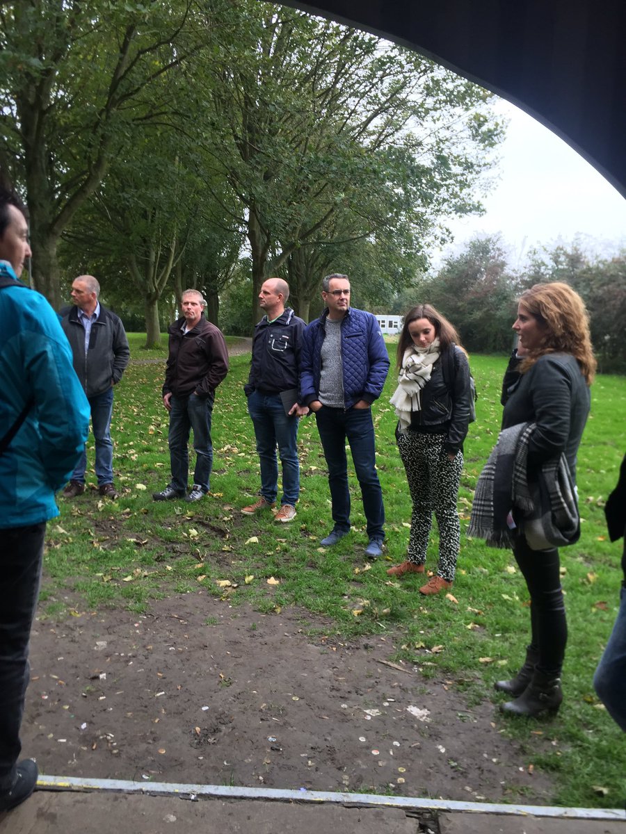 NadyaAboyaakoub's tweet photo. Mooie excursie jongerenontmoetingsplaatsen gemeente @HollandsKroon met jongeren,wijkagenten,wijkbeheer, jongerenwerk en @2beyouthconnection https://t.co/uzq9VJ3IkF