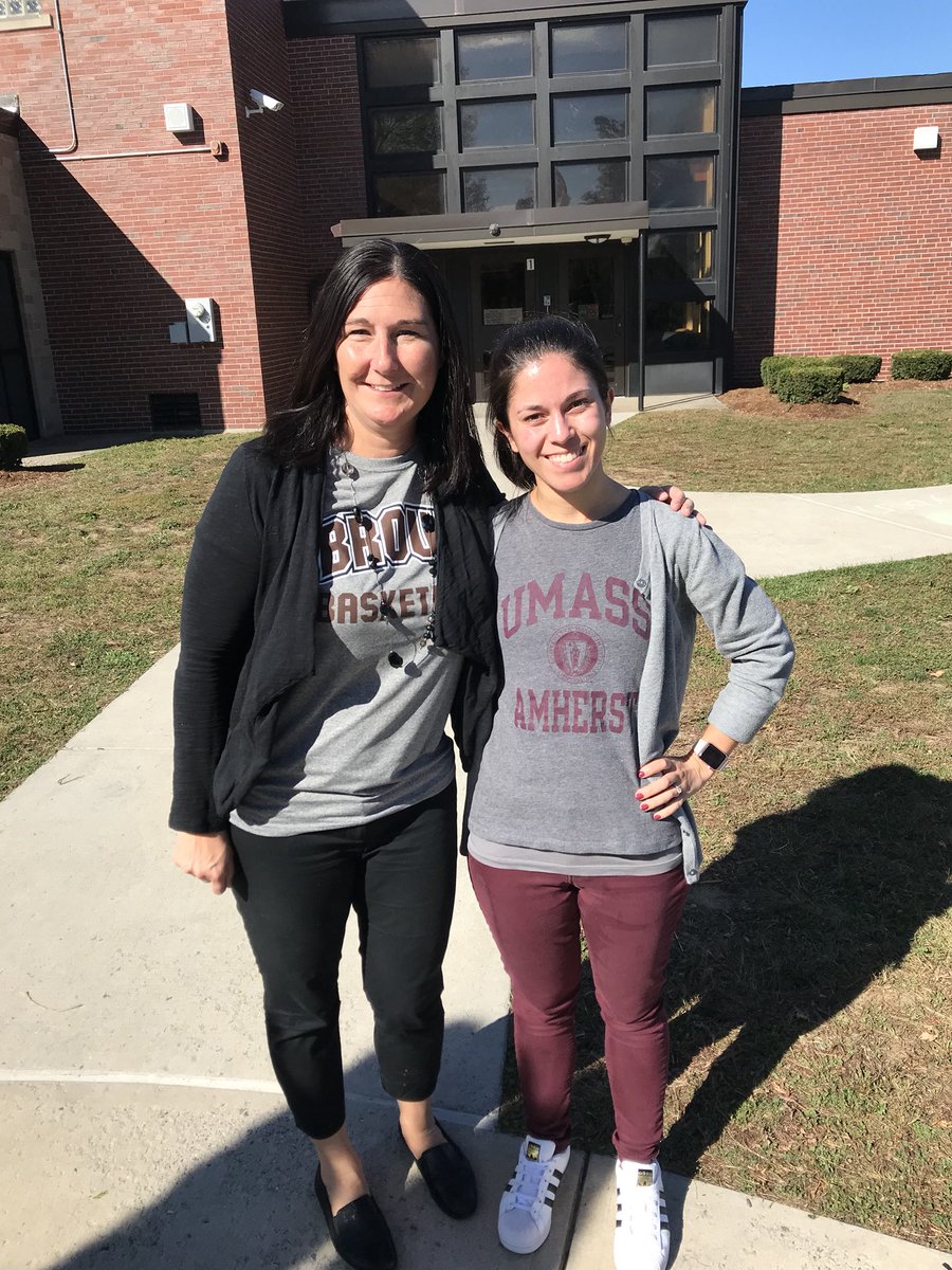 smartinhoffman's tweet photo. College awareness at Dryden https://t.co/bZRPHFB9Xl