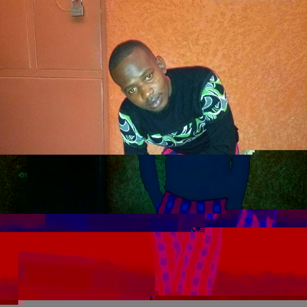 MugabeGilbert5's tweet photo. Me https://t.co/8m6PWiVwZX