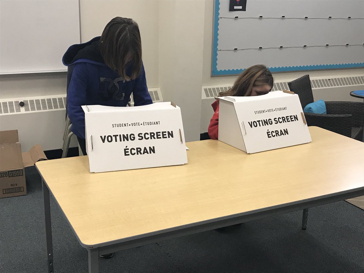 kat_corb's tweet photo. Student vote 2017 @ElmStreet76 #medhat #Democracy https://t.co/ot1ypTryLa