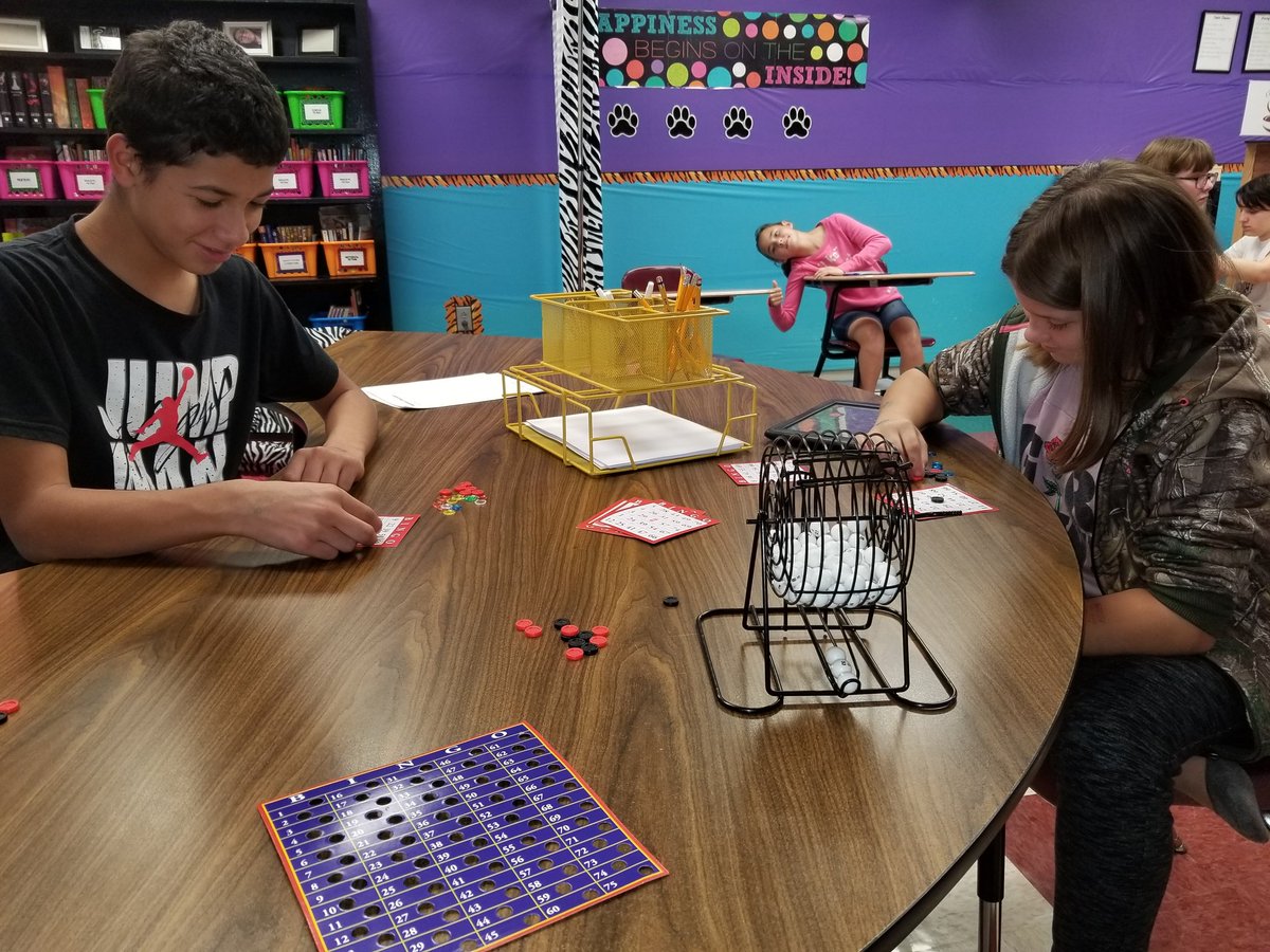 JennieDickel's tweet photo. We are playing Bonus Bingo in Math using multi-digit operations! #ESSDexcels #esmsbestyearever https://t.co/7OzHxVK56L