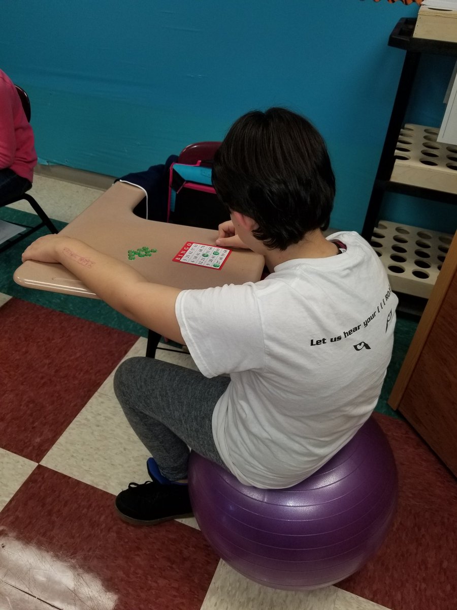 JennieDickel's tweet photo. We are playing Bonus Bingo in Math using multi-digit operations! #ESSDexcels #esmsbestyearever https://t.co/7OzHxVK56L