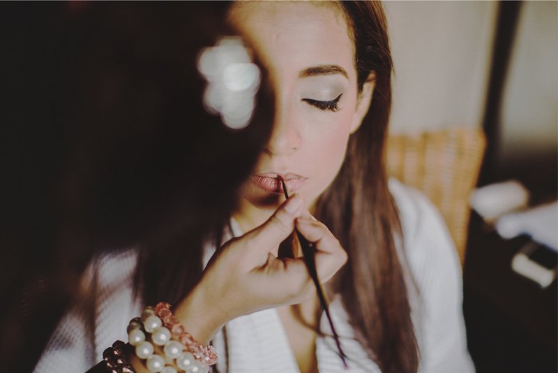 ClickBodas's tweet photo. #Tipdeboda
Antes del día de la boda, prepara un kit de emergencia de maquillaje para que te retoques y tu maquillaje dure toda la noche 😉 https://t.co/6086yCPat3