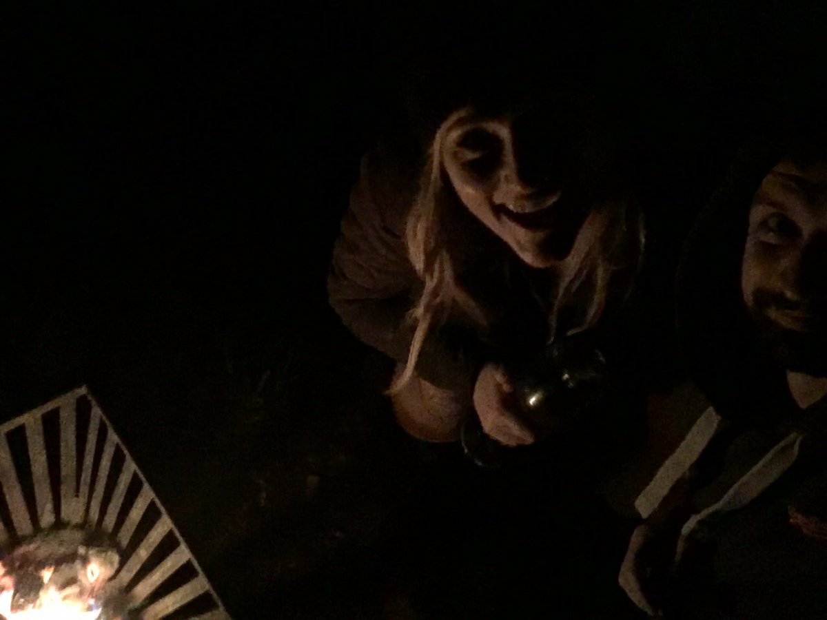 mrcpbaxter's tweet photo. @frankturner sat here with @LifeLovesKaty on our mini🌙 around a camp fire listening to some of your amazing tracks, thanks for the memories https://t.co/ZyLOza9Mid