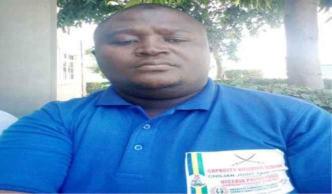 #UnsungHeroes: ‘Restoring peace not for <a href="/HQNigerianArmy/">Nigerian Army</a> alone

bit.ly/2gazKBI
<a href="/NGRPresident/">Presidency Nigeria</a> 
<a href="/GovBorno/">Governor Borno</a> 
<a href="/kashimshettima/">Kashim Shettima</a>
#DailyTrust