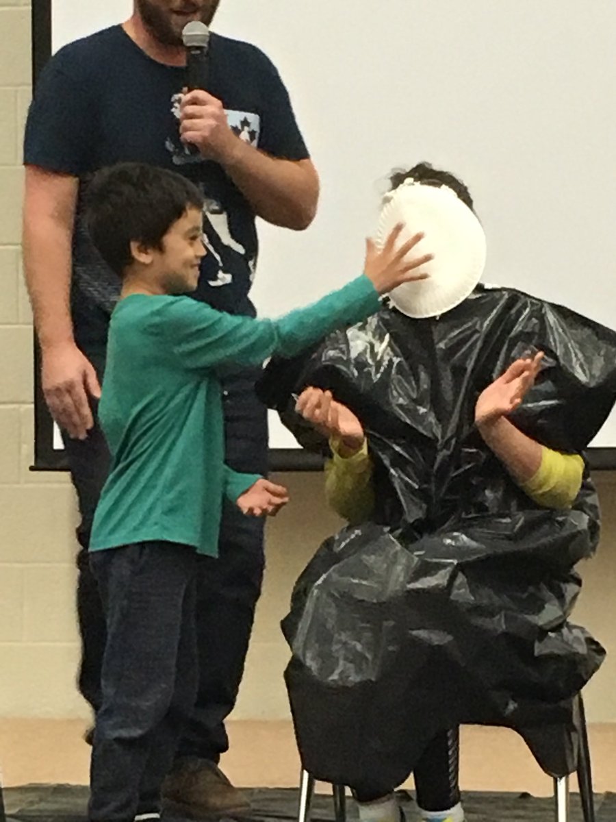 mjpwrdsb's tweet photo. A little pie in the face for four brave teachers! #lotsofscreaming #TerryFox2017 @wrdsb https://t.co/MEUEJSAMLW