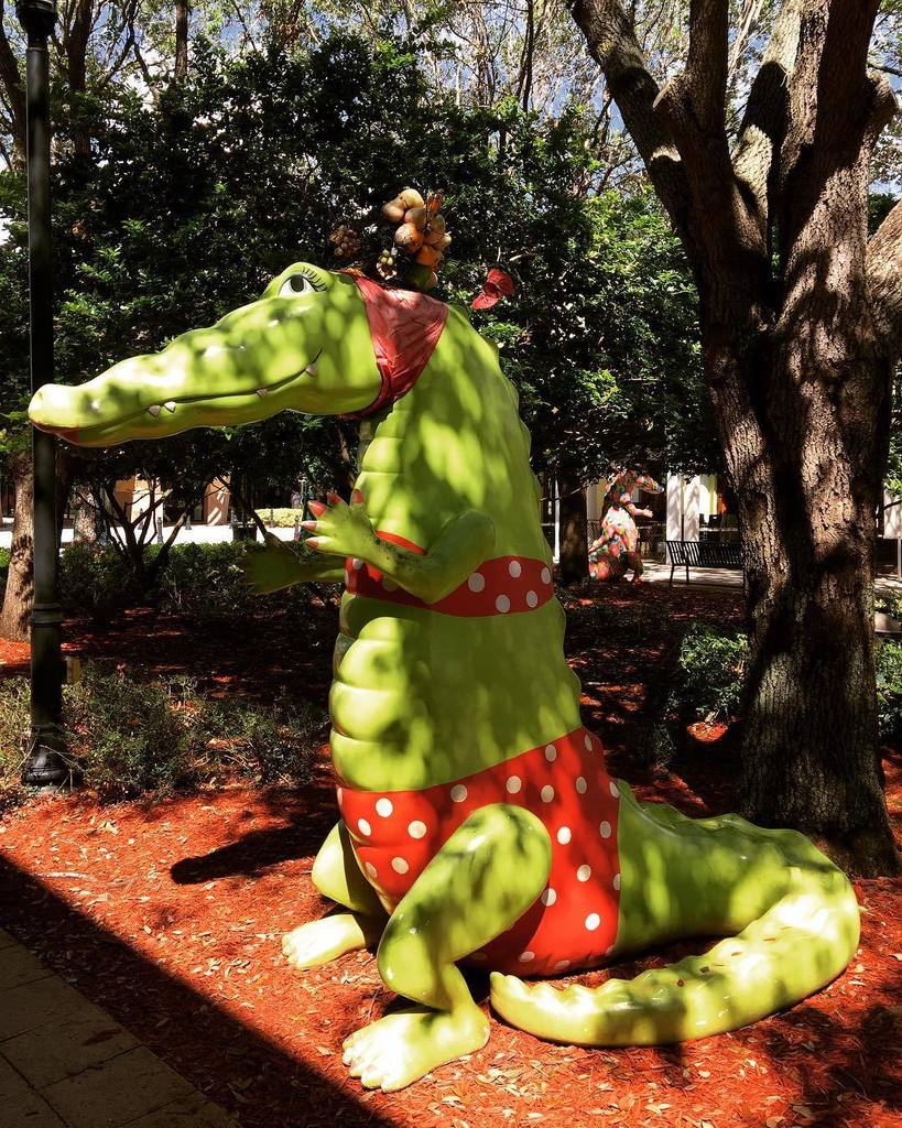invertirflorida's tweet photo. 😅 Ya yo estoy lista para disfrutar el #findesemana en las #playasdemiami !! Y tu ??? Qué haces ? •
•
•
•
#fridayvi… https://t.co/awhtjeLgQ8 https://t.co/PYAgs9rSjU