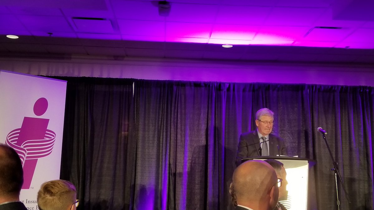 CJB13's tweet photo. One of the greats stepping back. Congrats dear Ernie on a great career! #LiveLongAndProsper  #IBAScon2017 @skbrokers @SaskYBN https://t.co/KEZb39C9Yr