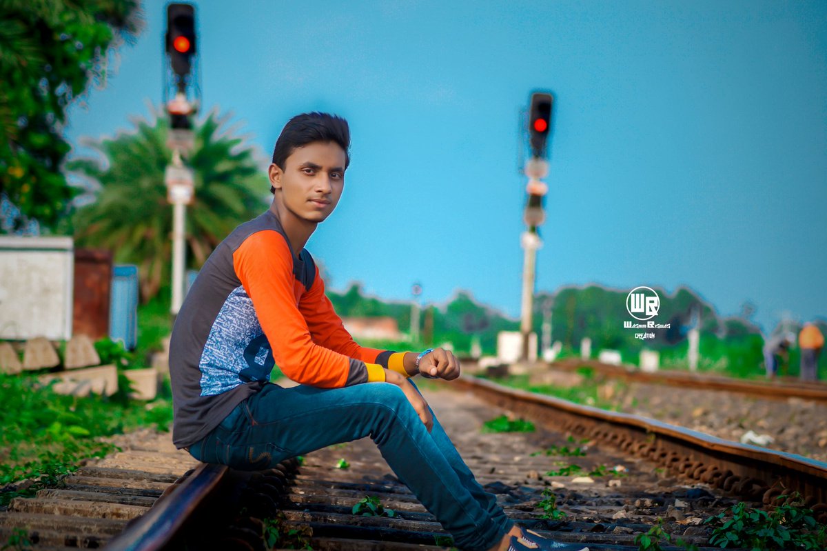 MdRahamatulla18's tweet photo. #2K17 #No. 1
#Most_Beautiful 
#And_popular_Man https://t.co/gYvdpptbJc
