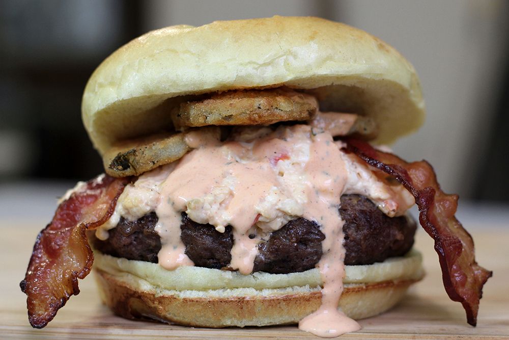 Plan your #cheatday MONTHLY. #burgaboxofthemonth goo.gl/bNCq4W