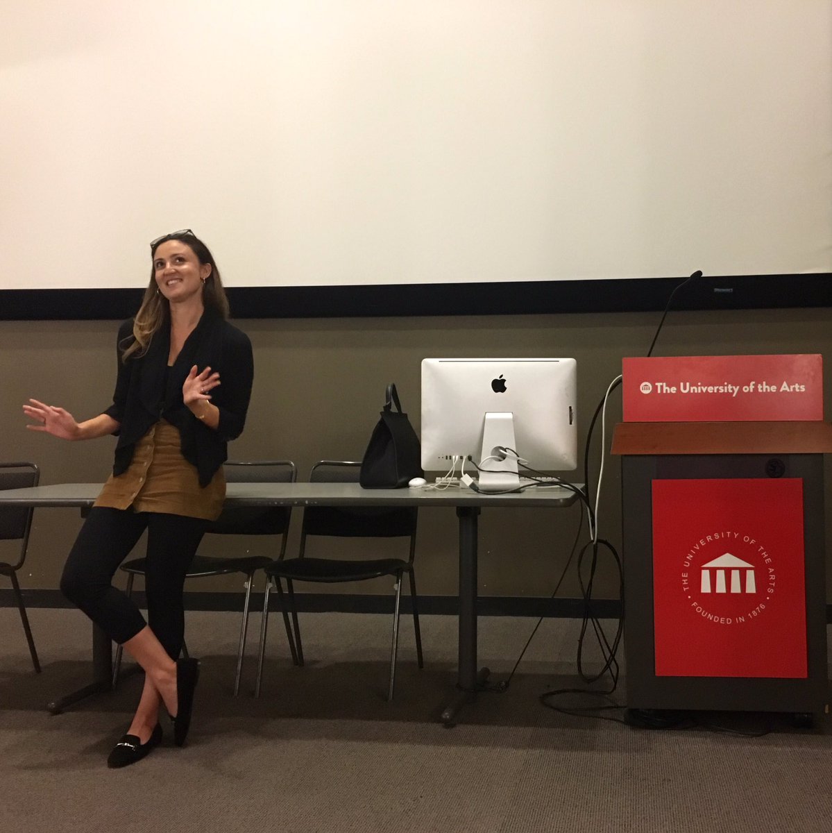 MBETUARTS's tweet photo. Huge thanks to vocal major alum Jamie McFadden for coming in and sharing the motivational story of her journey through the music industry! https://t.co/oausNY9q1f