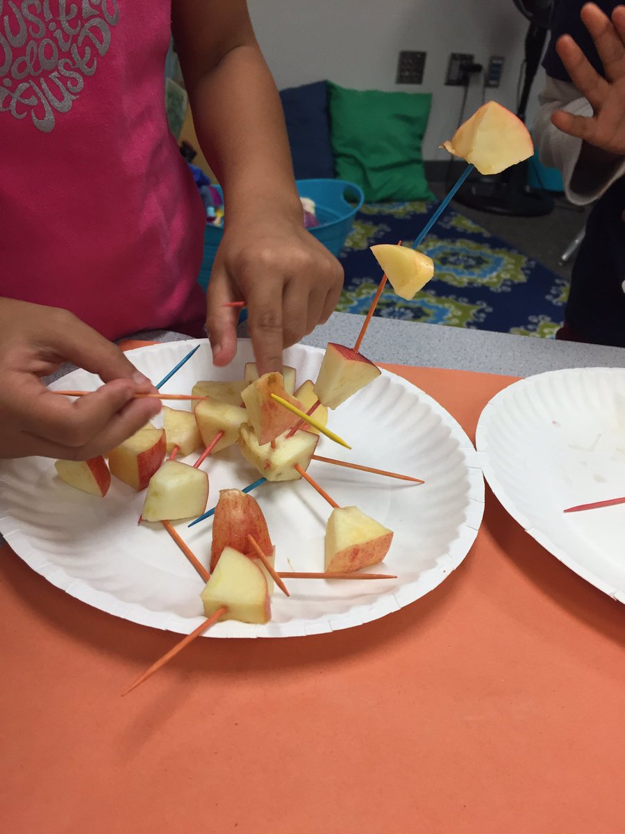 smzis's tweet photo. We had our first STEM Challenge today. I think it was a huge success &amp; SO fun!!! Apple Towers  for the win! #GoOKEKoalas @okekoalas https://t.co/fGs4O6tjJw
