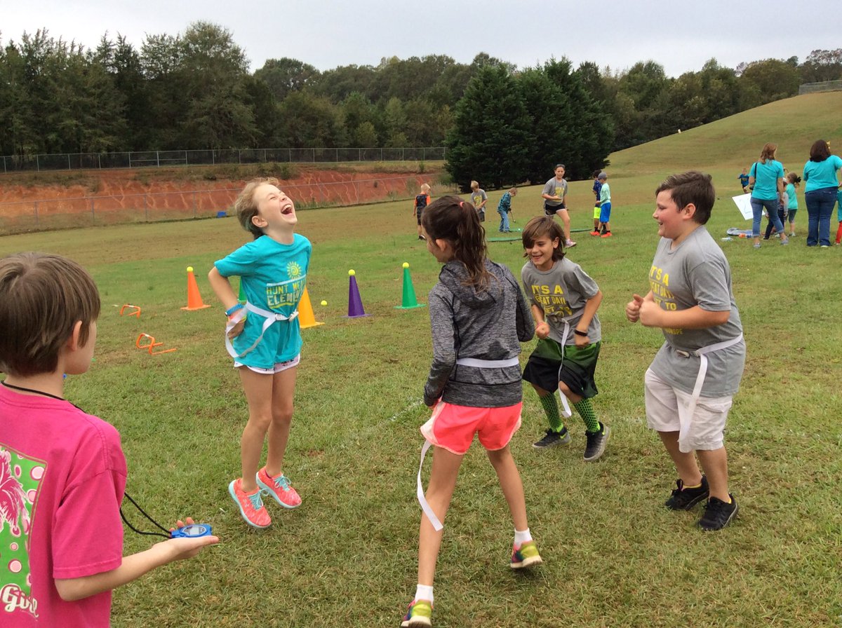ksandersHMES's tweet photo. Field day was amazing! Thank you @HuntMeadowsPE! https://t.co/FvkoUl10un