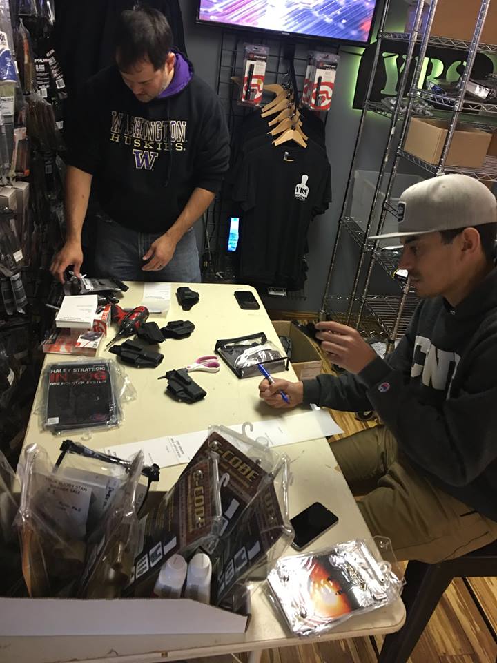 Your_Buddy_Stan's tweet photo. #SEATTLE! We're having a HUGE Sale at our YBS headquarters! Up to 80% OFF your favorite brands tomorrow only 10-4:00PM #PNW #Washington https://t.co/gQl7AZPVzS