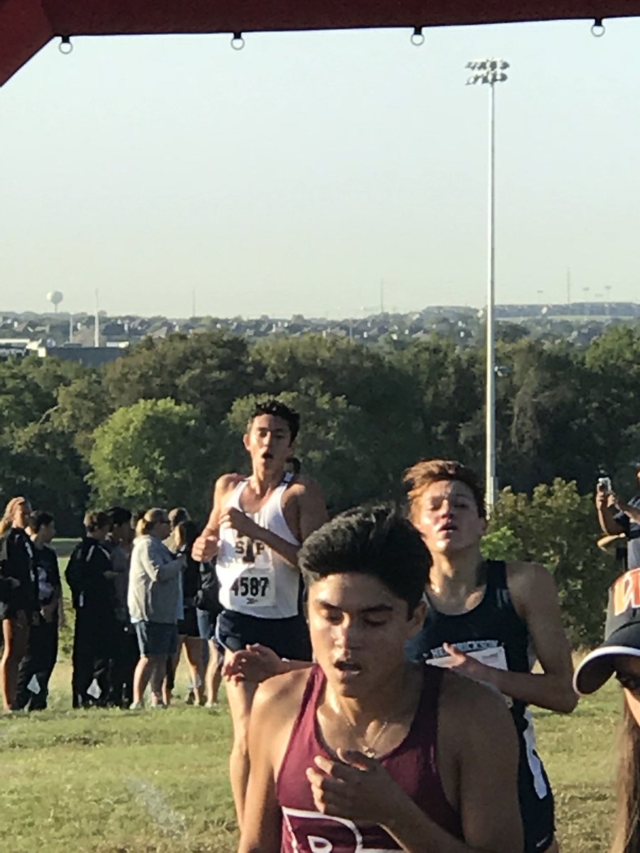 alwatsonjcil's tweet photo. sTp Proud of our Boys CC Team! 1st Place District 13-6A Good Luck at Regionals @StonyPointHS  #ONESTREAKsTp https://t.co/bEafA3yKE3
