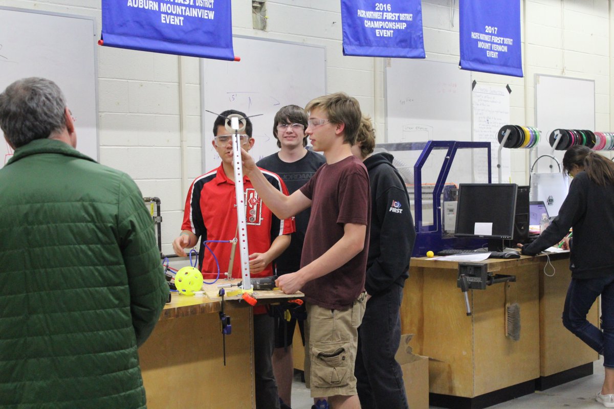 FRC Team 3238 tweet media