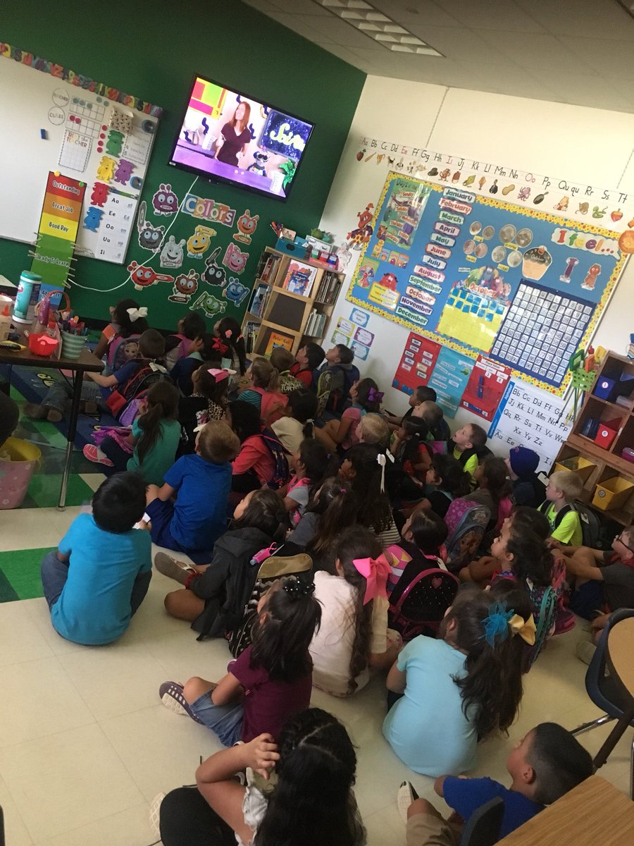 MrsGordonNSE's tweet photo. #georock science #October17NSE #nixonsmileyEL OlgaMontoya606 @Cabrera93540109 https://t.co/IH41Ts2H7p