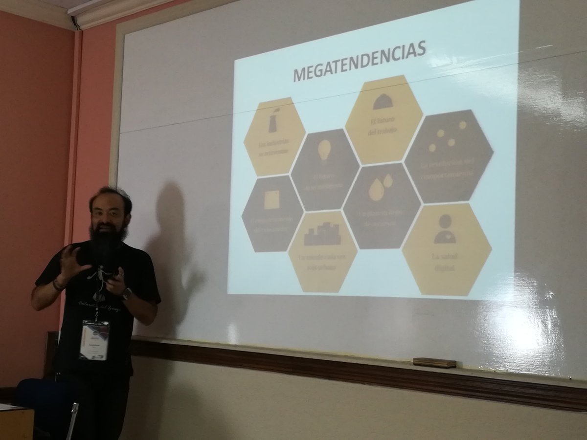 Nimblersoft's tweet photo. "Tecnología disruptiva en la seguridad digital"
#DrupalCampUIO2017 https://t.co/2QYap38XbR