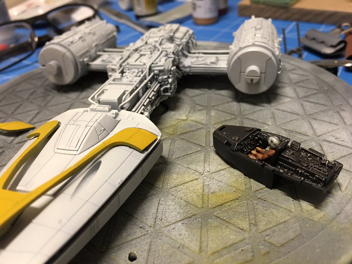 ModelbuildStar's tweet photo. #Starwars #Y-wing #Rebellion  model air insignia white 71.279 over a pre-shade &amp; yellow 71.078 . Cockpit finished  . More detailing to come. https://t.co/c27qlrXO5N