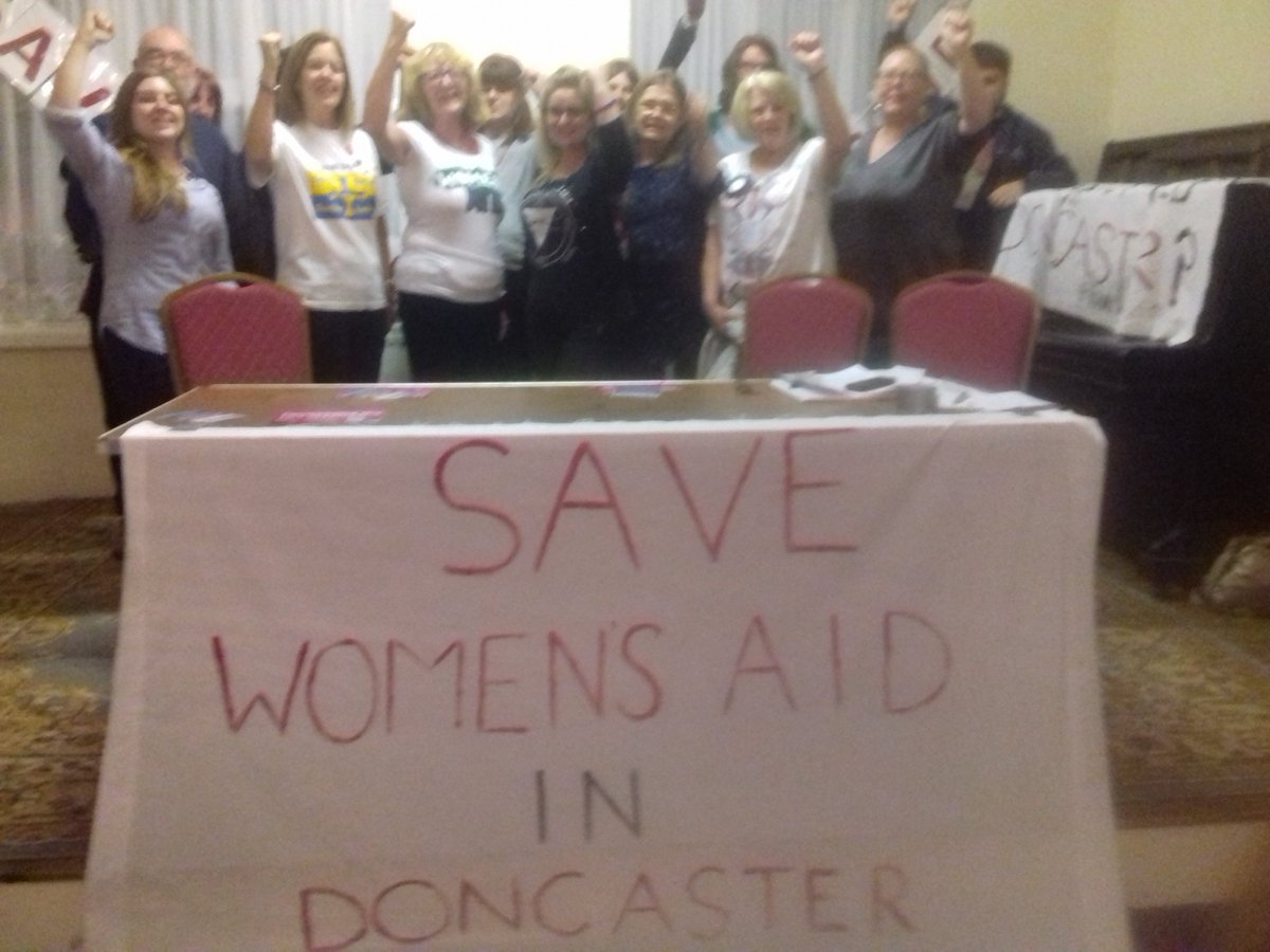 Great to share experiences of campaigning @TAs_Durham at @SaveWomensAid event with @AmyOnTheLeft <a href="/relish_hendy/">Relish Hendy aka 💙Nanny Jen💙</a> #solidarity <a href="/John_Burgess001/">💙 💙 💙 #NHS I am a Socialist I organise strikes✊</a>