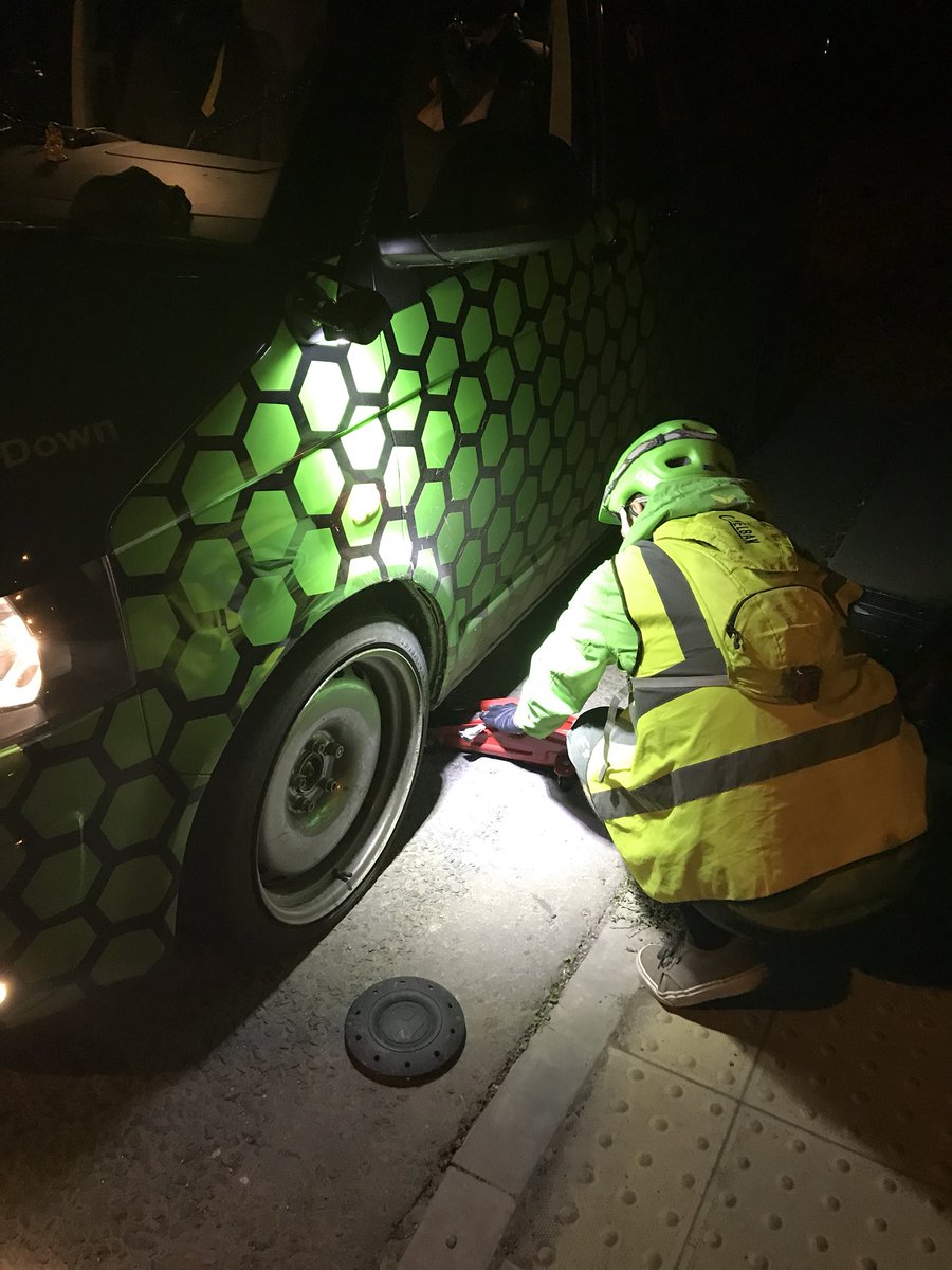 mckean_j's tweet photo. #bigskatedown has just #slowedDown #flatTyre @WhitwellHall @McKeanJulie @BiancaCole @MoreMiriamx @saintrat @bunnjunior1971 @pedroscott79 https://t.co/21SODeCuJK