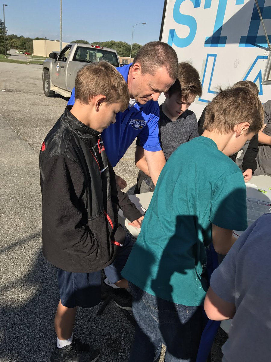 amandabethallen's tweet image. ❤️ that our Sup @MarcSnow1 &amp;amp; Assist Sup @nickgooch shared learning with our Ss today! #ForeverGV #SMSEagles #GVEaglePD @Jimmycy1 @bmharmon