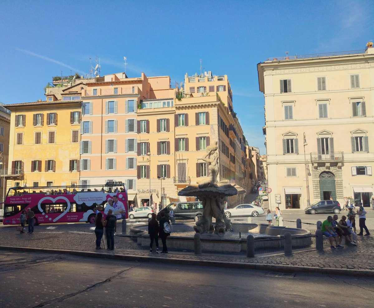 バルベリーニ広場