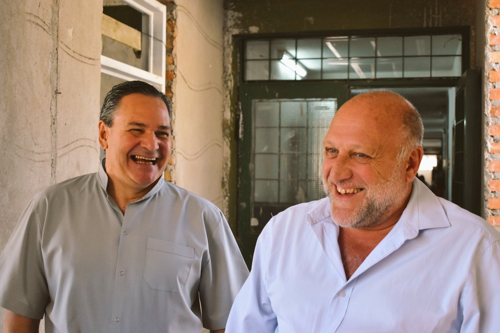DoctorLammel's tweet photo. Recorrida por el Hospital de Picun Leufu.
#PasionPorNeuquen 
@Chani_Sapag https://t.co/vtWzT2y1bu