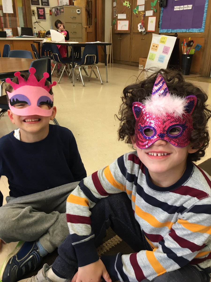 mrsnmeyer's tweet photo. Free Choice Time #Edgewoodproud https://t.co/BpiRbMAzJa