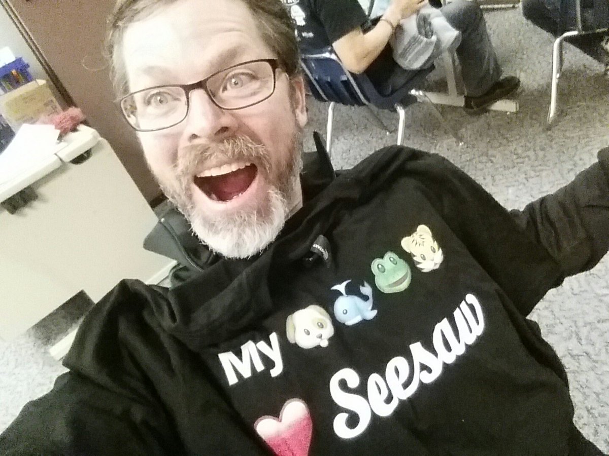geojerry7's tweet photo. #TechDay13
Thanks for the schweet shirt! https://t.co/KhNbIc5gDV