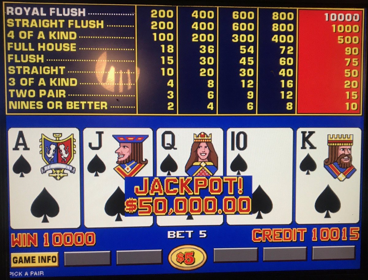 PTsTavern's tweet photo. A guest won a $50,000 jackpot hitting a Royal Flush at PT's Pub on Flamingo &amp; Decatur. #Winners #PTs #SierraGold #SeanPatricks #SGBar https://t.co/p7iQUPwsFa