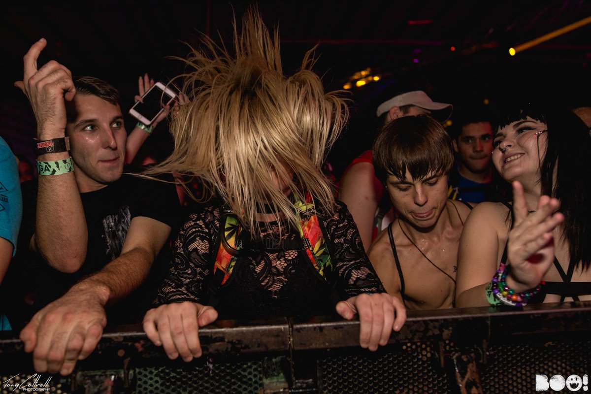 RelentlessBeats's tweet photo. Ready to headbang?
⚠️ @BooHalloweenAZ prices increase tonight at midnight!!
https://t.co/1o6ws24Dsh https://t.co/ZoSzSwBDa4