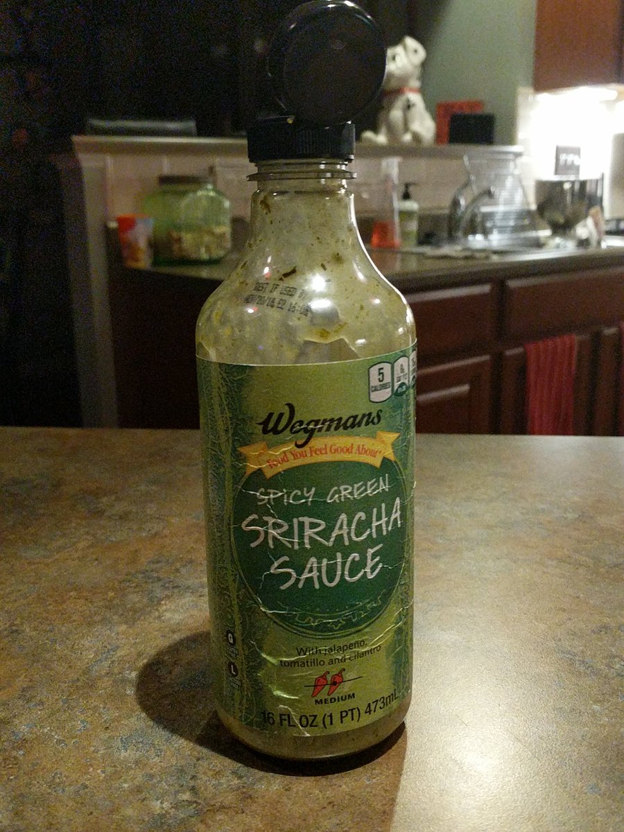 TMPinSYR's tweet photo. I am almost 100% certain the main ingredient in @Wegmans spicy green #Sriracha sauce is liquid happiness. #WhyIsItSoGood #TearsOfHappiness https://t.co/FE5RfoN08n