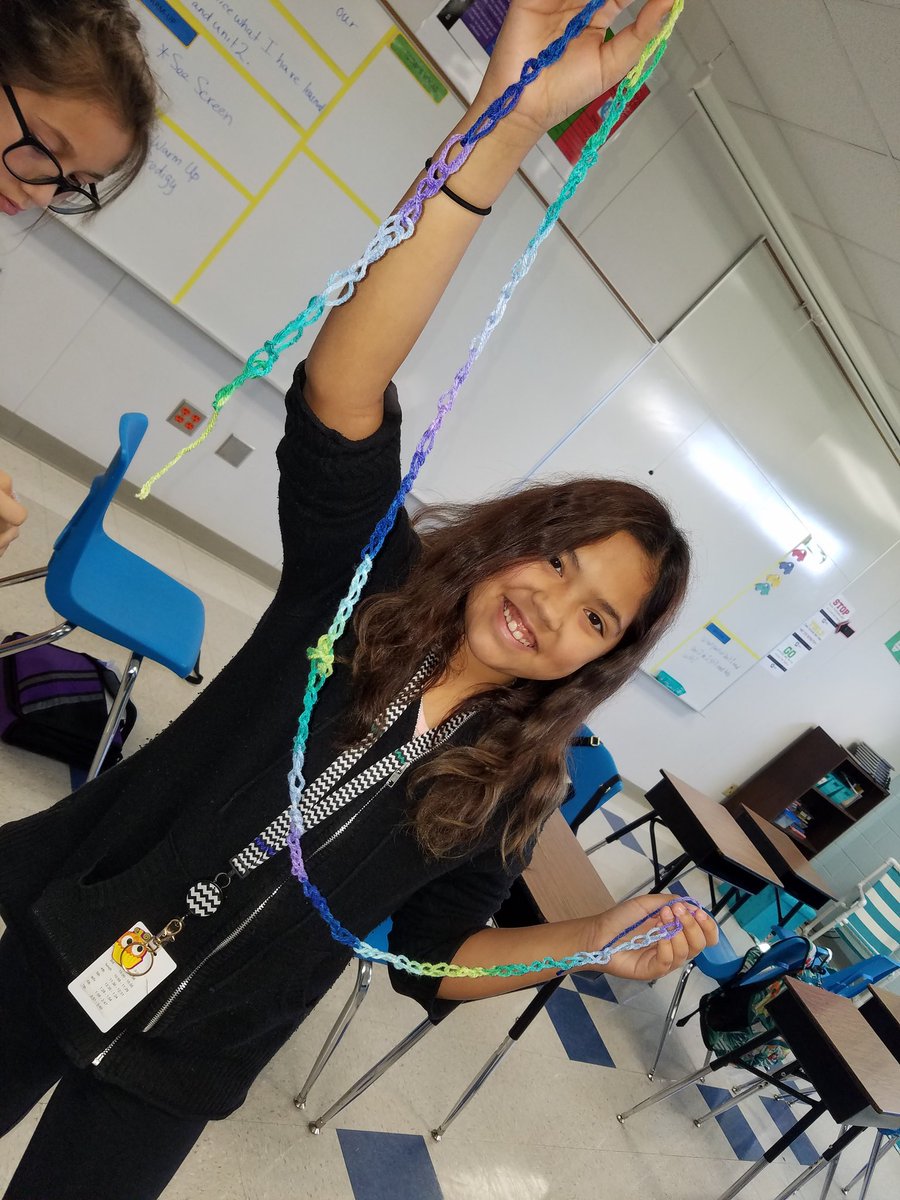 MsSanchezMath's tweet photo. Another great day during Craft Club. #WMS_PLC2017 #craftclub https://t.co/ZJlo7UufjA