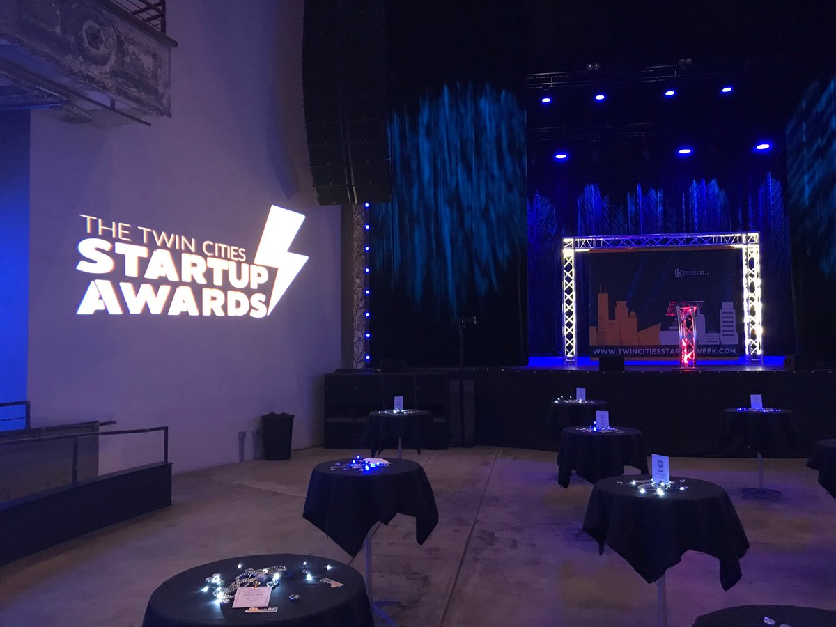 pixiedustapps's tweet photo. #TCSW17 Startup Awards getting ready to blast off at the Palace Theater https://t.co/GCFe2YJQwT