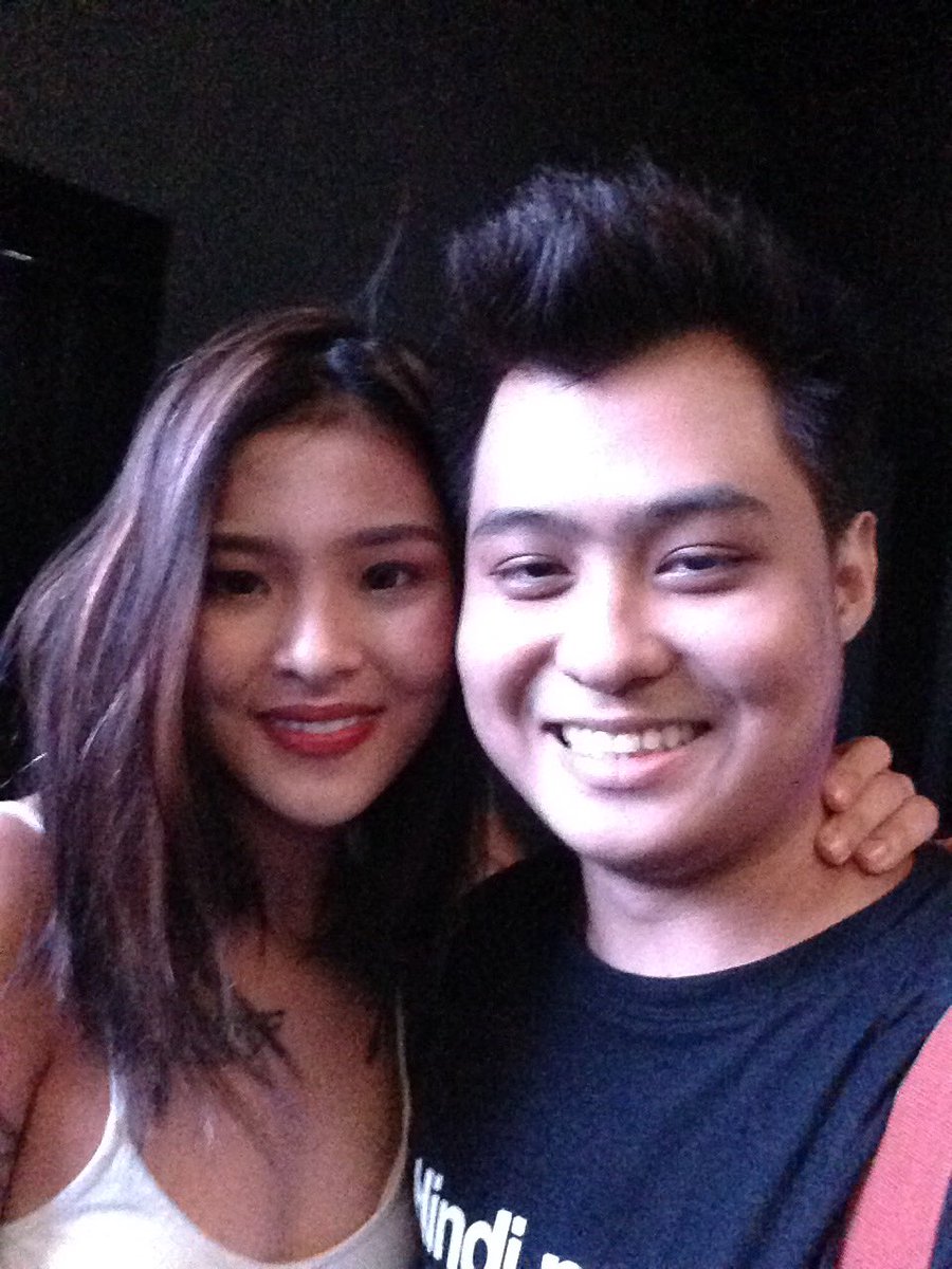 ApexPrdtr's tweet photo. Happy birthday Ma @PattyTiu  #MMITM https://t.co/10yVvDoYqD
