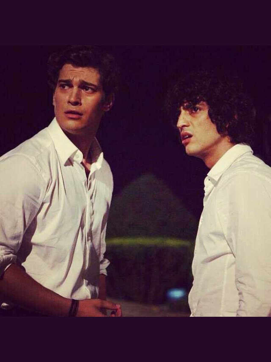 Cool kids!👌🏻😍  ensevdıklerımden.. @cagatayulusoyy @tnrolmez #Medcezir