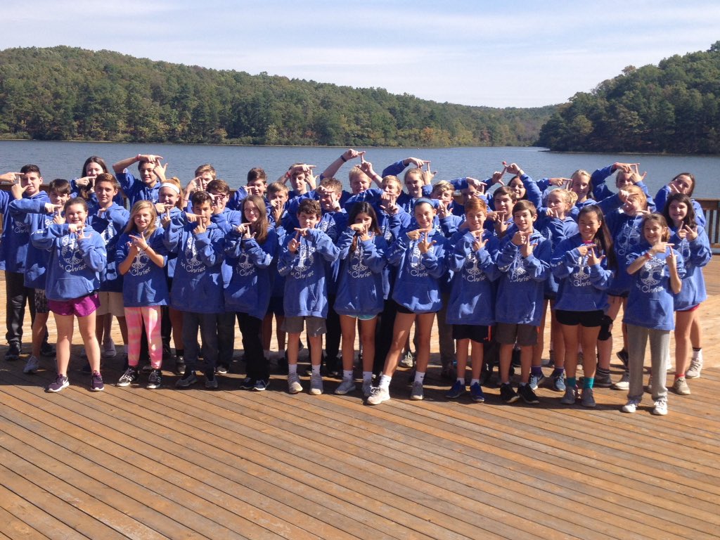 IWtkelley's tweet photo. 10,000 thank yous to our parents who help make this trip possible! #TL2017 #iwstories #iwclassof2018 we ❤️you! https://t.co/0EzA2cfZHm