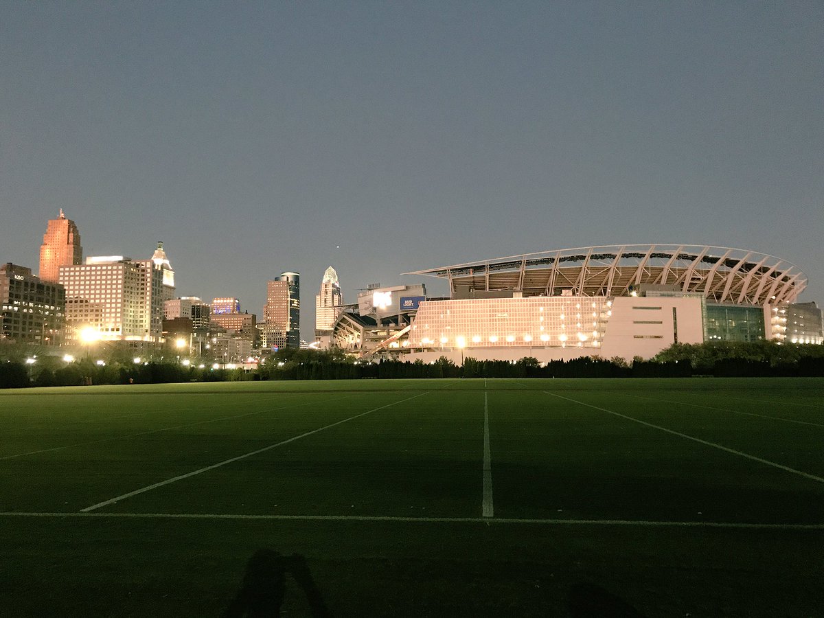 pbsgrounds's tweet photo. Foliars and lines finally down this evening to make sure we're ready for the @Bengals when they return on Monday @PBSTurf https://t.co/t56eJNXoC6