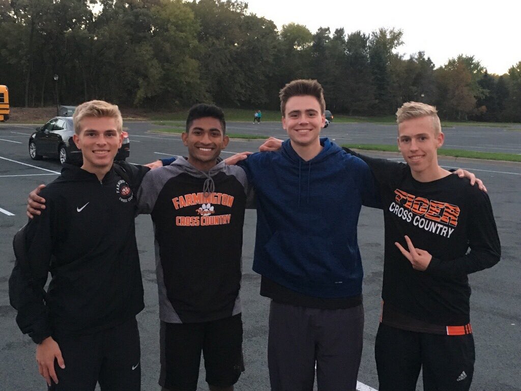 wilsonjosh_'s tweet photo. Last high school conference XC meet🏃 #5kfriday https://t.co/Cax2PEWfHu