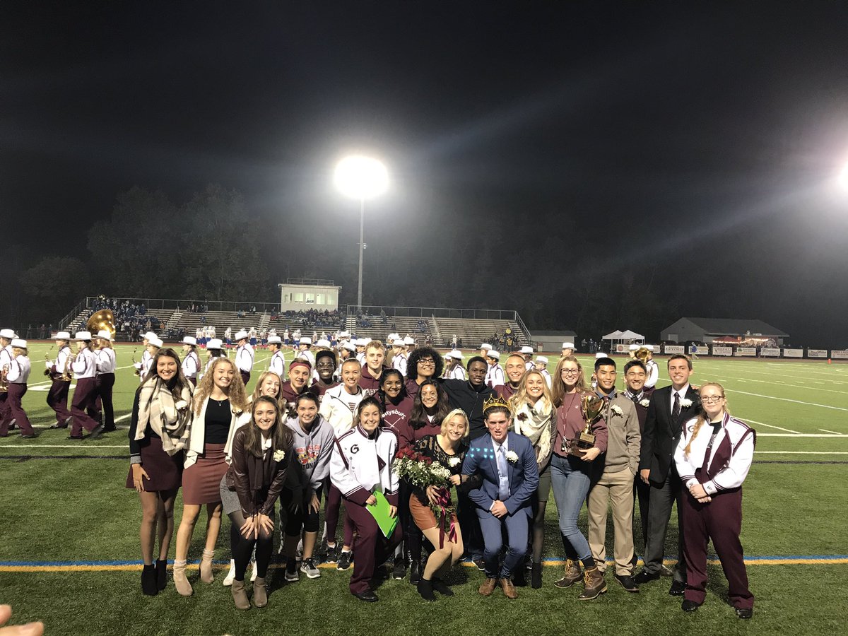 GAHS_Lusk's tweet photo. #GAHS - Seniors leading the #WarriorWay! Deserving the #2017HOCO Spirit Cup!!! https://t.co/PvXWR8roms