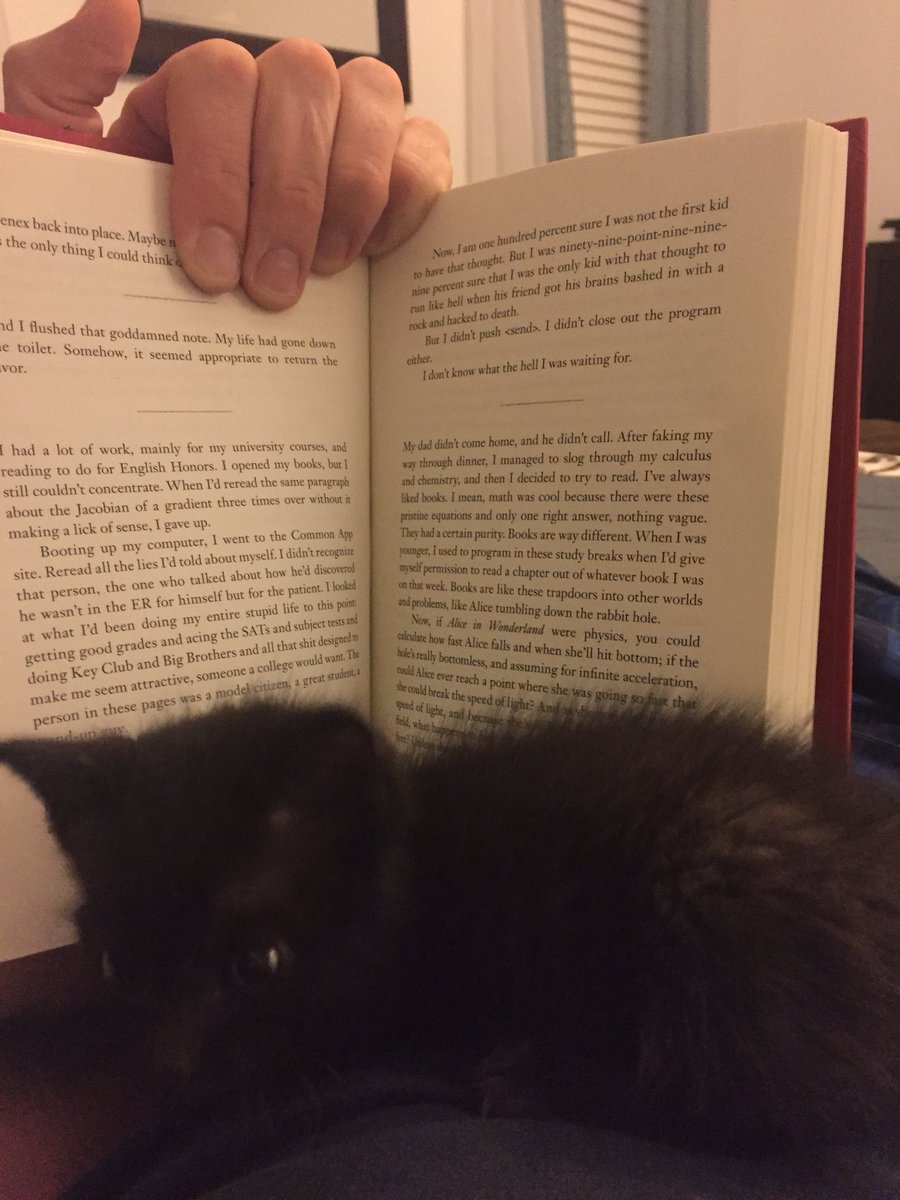 Homeboy843's tweet photo. This guy is trying to read? Hilarious. 😈 https://t.co/LTpbeFEemJ