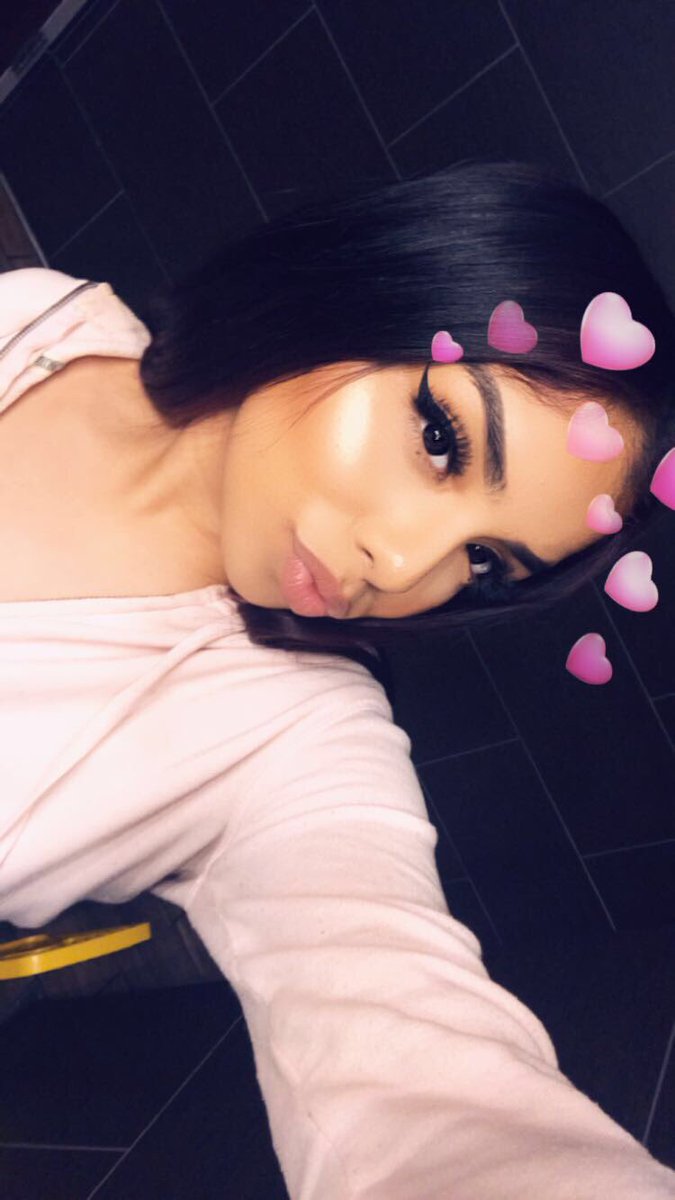 blaatina's tweet photo. #SingleAtlantaTwitter y not 🦋 https://t.co/IKZvrq2QIh