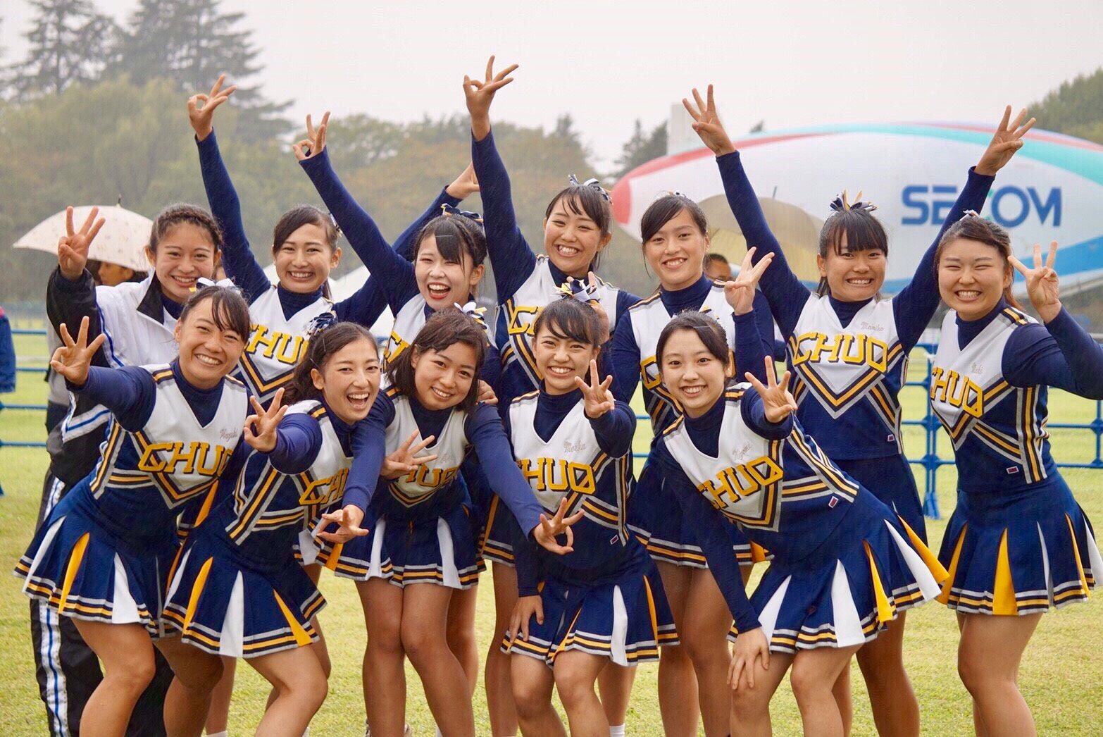 スベスベ Lくらい チアリーディング部 ユニフォーム アンダースコート 紺と青スパッツ型 競技大会 選手用目 白 研 心