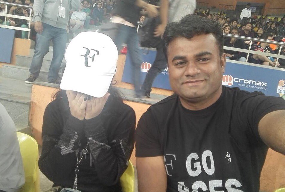 Yamistic's tweet photo. Happy birthday Kish bro 🎉☺ #hereiposted the pic I was refusing you to click 🙈😜😂 I hope you have a greattt day ahead @KishoreRF ☺ #RFRocks 💪🏻 https://t.co/F6agDWLi2U